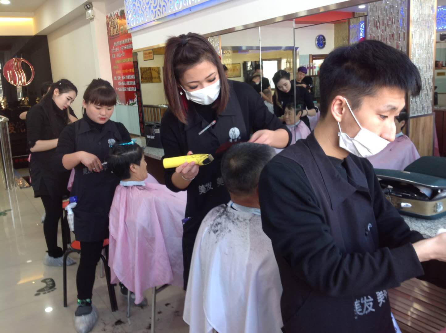 开云体育- 开云体育官方网站- 开云体育APP 最新2025合肥【当代美容美发学校】学美发学费是多少？